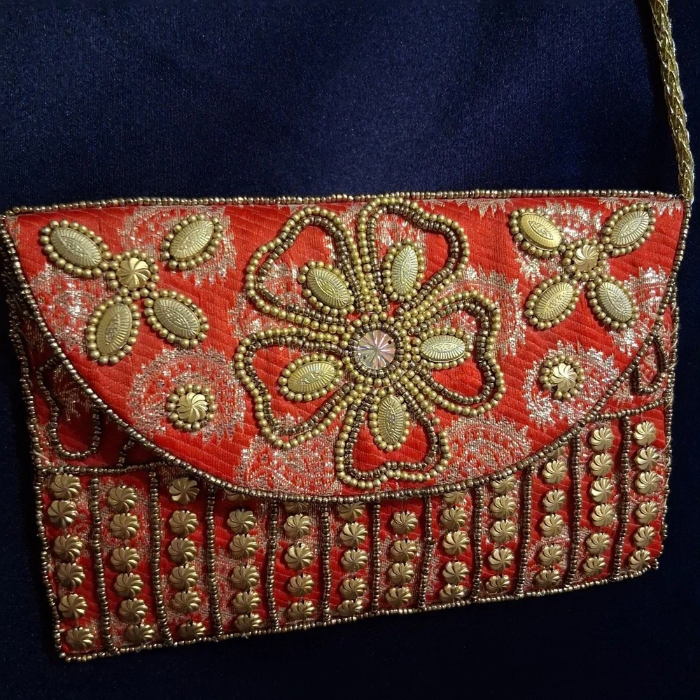 Red Gold Beaded Floral Clutch Crossbody Shoulder Bag Purse Asian Style EUC